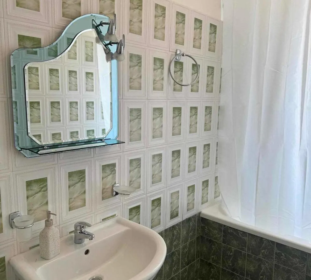 Be My Guest Apartment Sarande