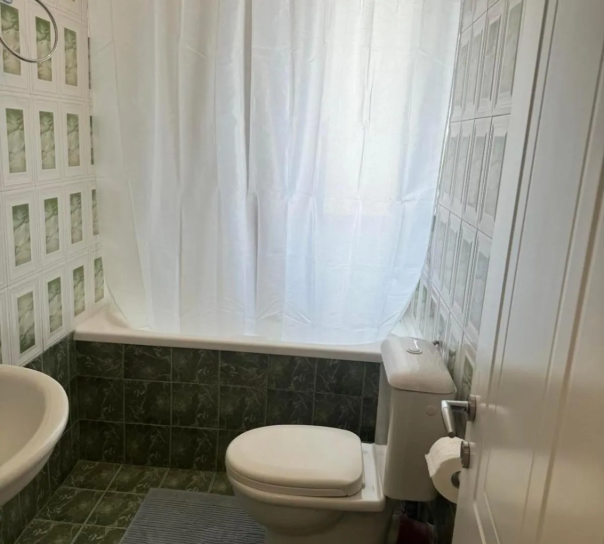 Be My Guest Apartment Sarande Albania