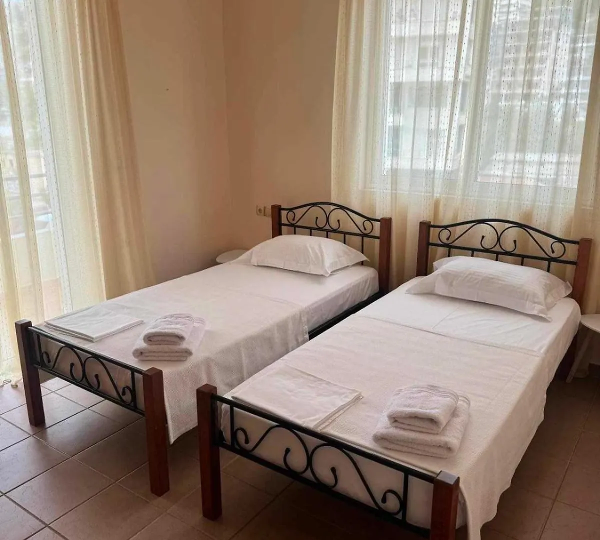 Be My Guest Apartment Sarande 0*,  Albania